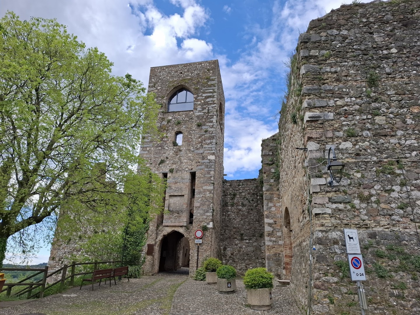 Castello di Padenghe