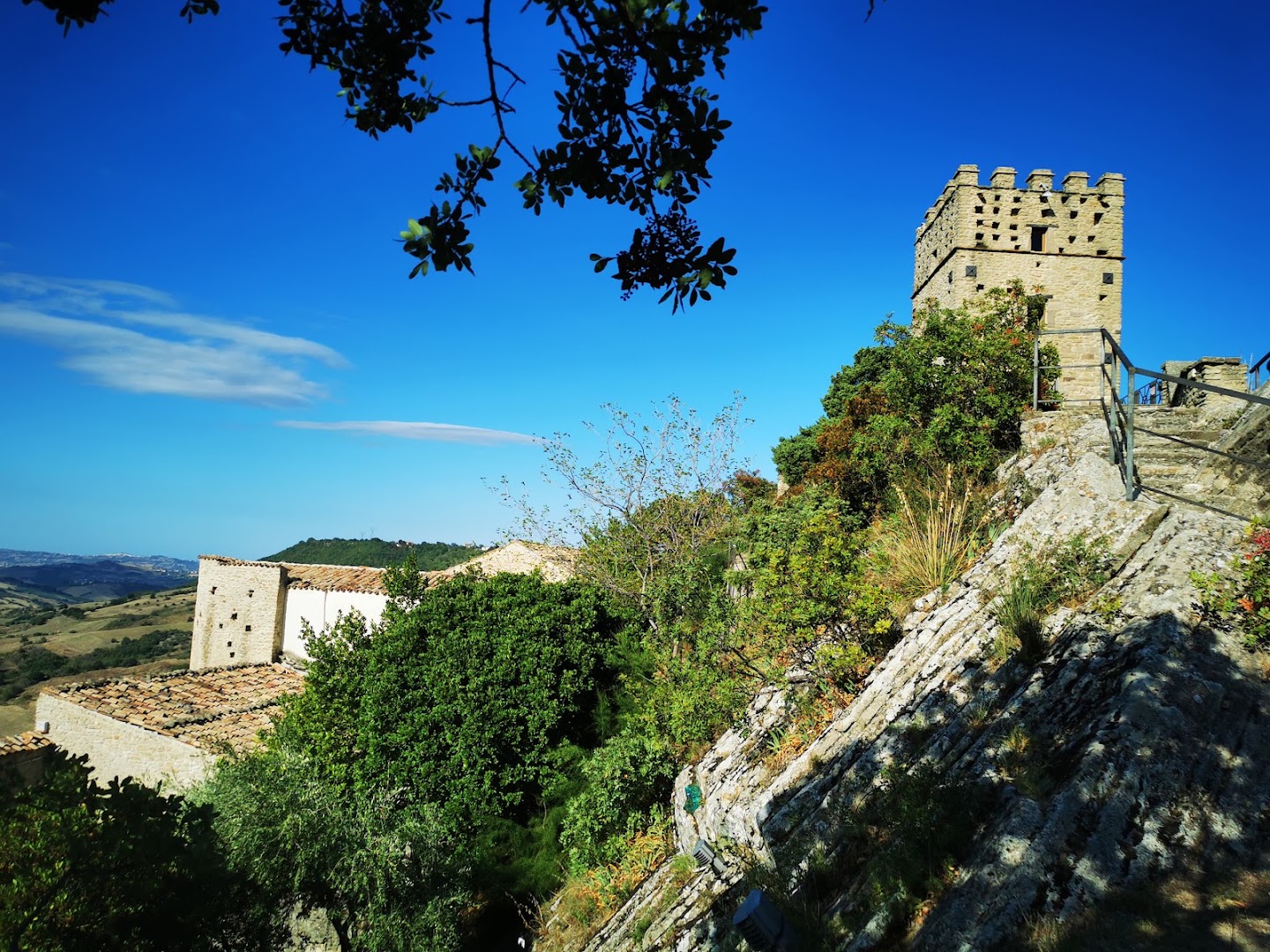 Castello Medioevale di Roccascalegna