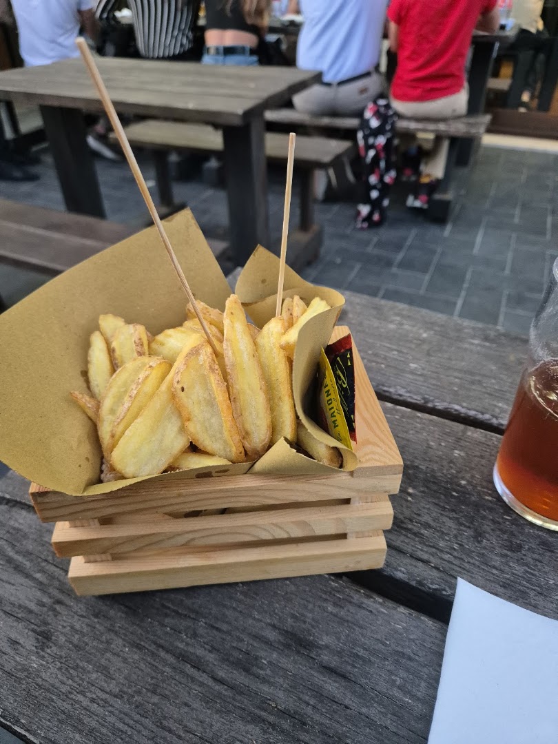 Castelnuovo's Crazy Beer