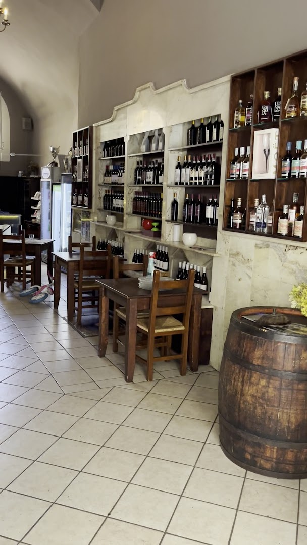 Castelpetroso, Montefalco