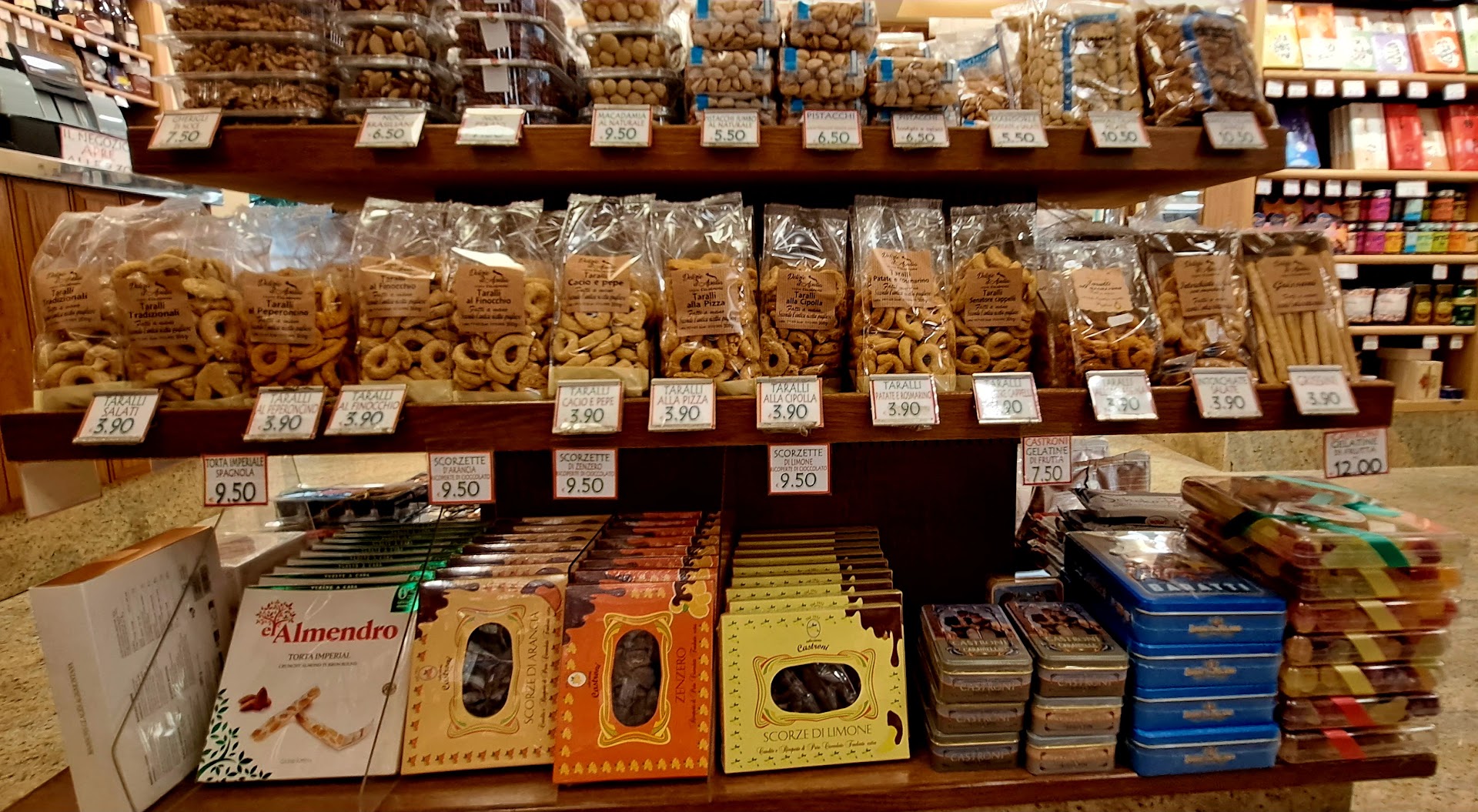 Castroni
