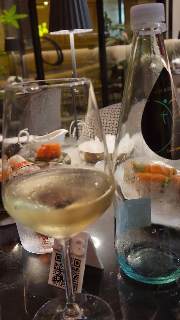 Casual Fish & Sushi