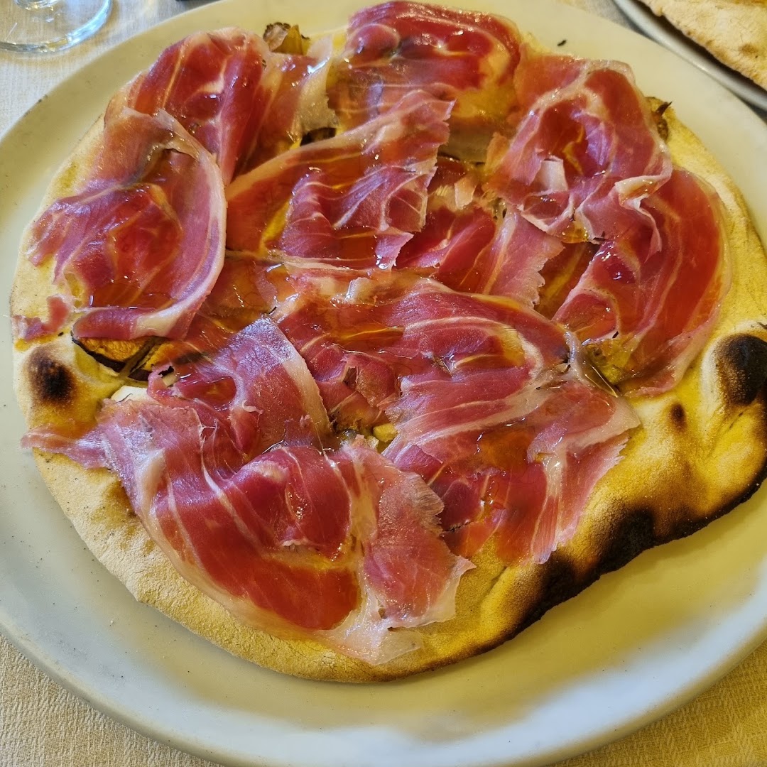 Cavallino Rosso, Prato