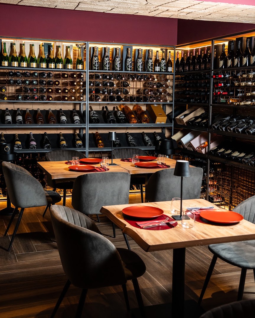 Caveau 14 - Wine Boutique