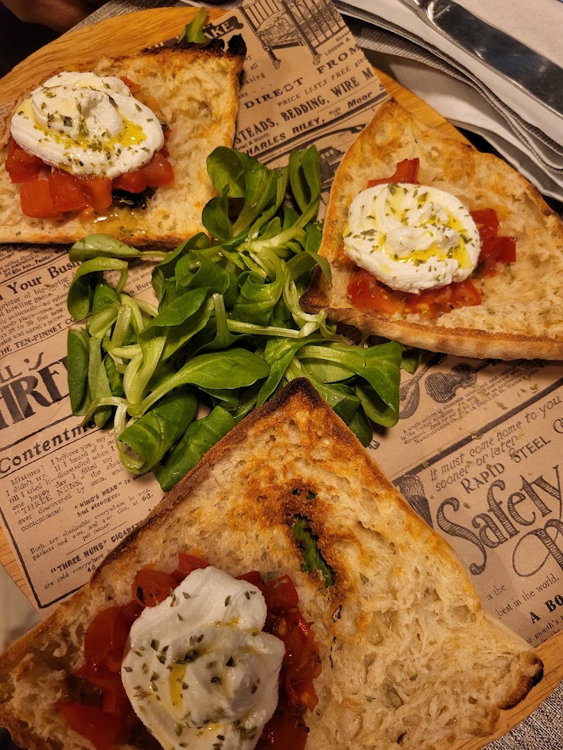Cavò food & drink