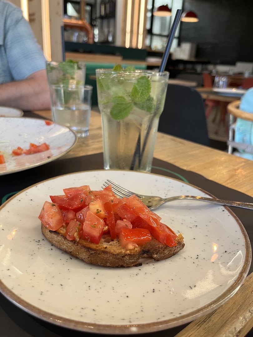 CeccacciPizzeriaRomana
