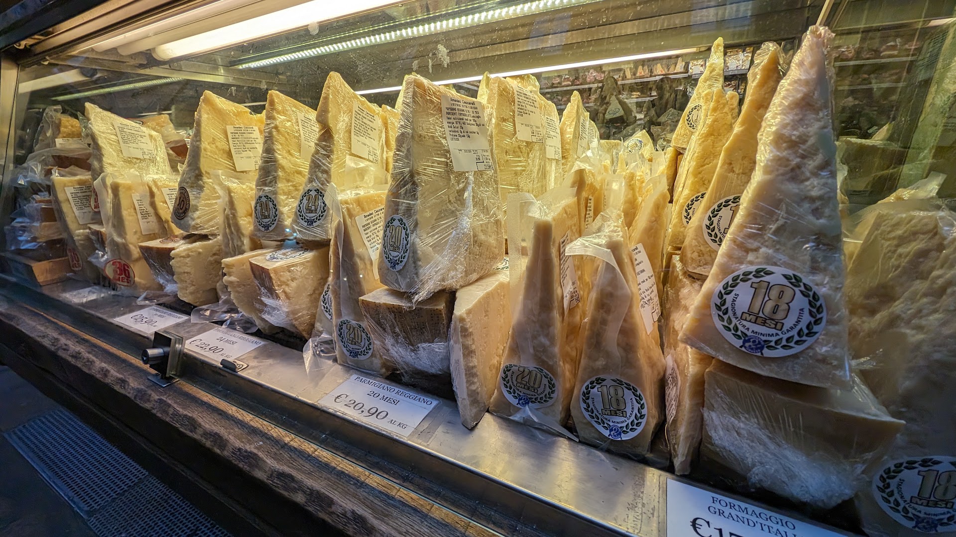 Ceccarelli Amedeo Gastronomia Bologna, Bologna