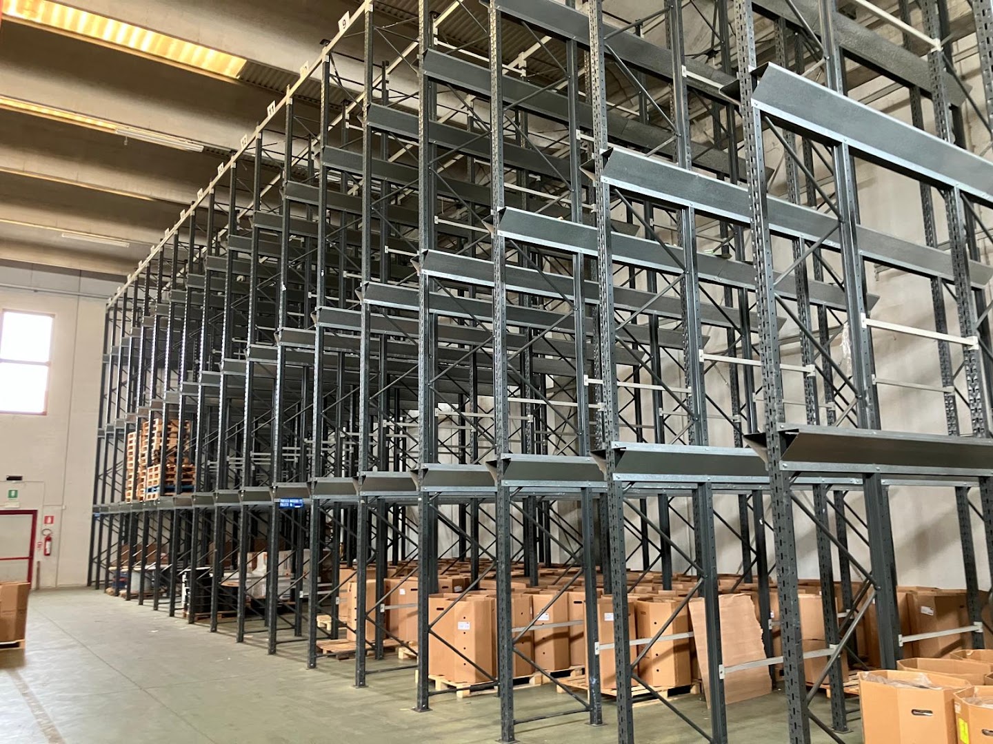Cecom scaffali