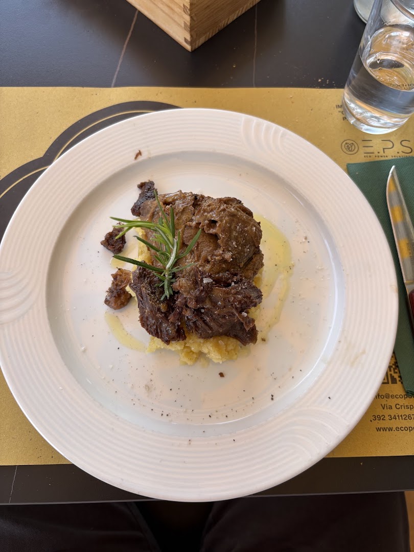 Centrale food and drink