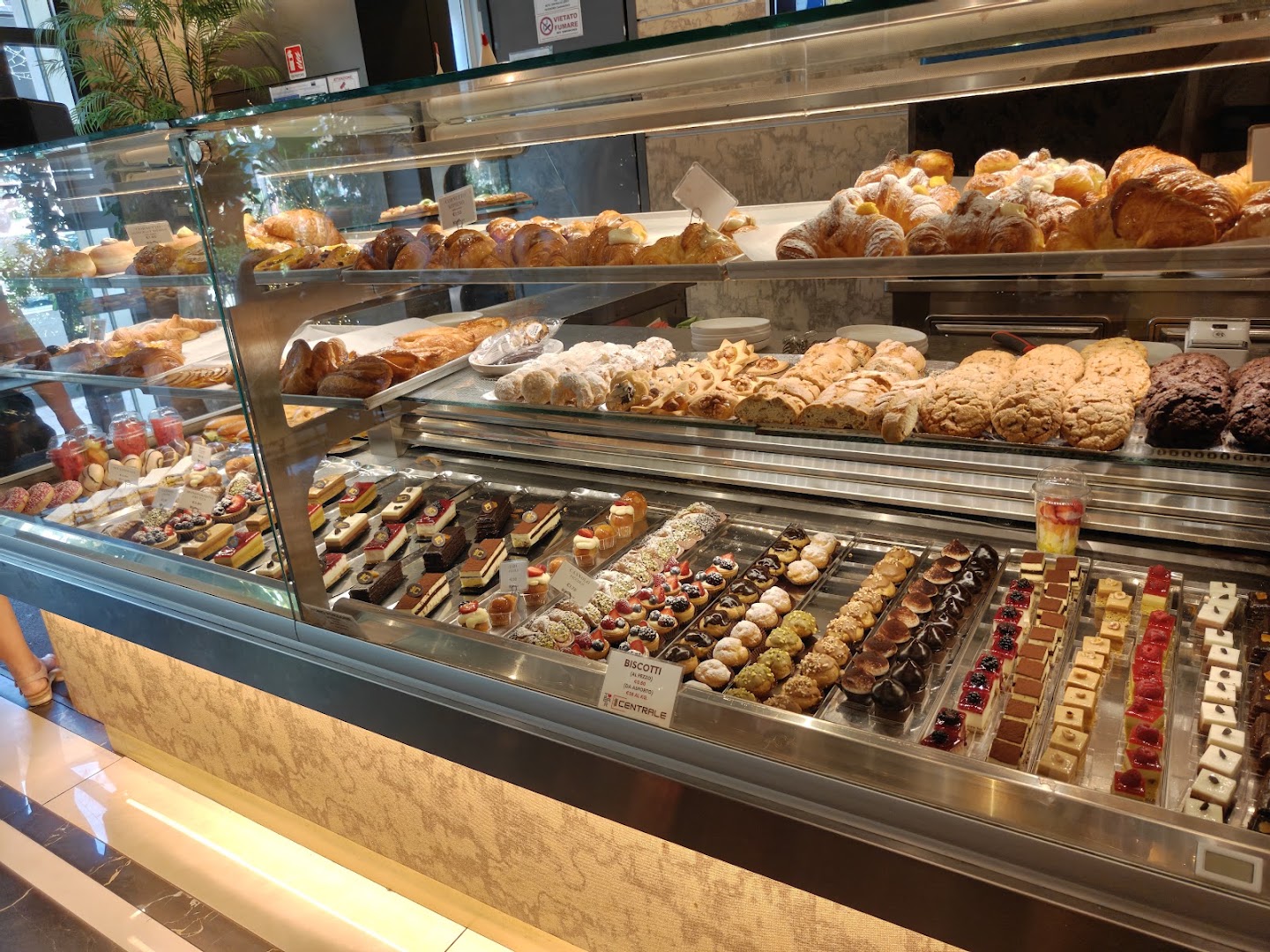 CENTRALE Ristorante Pizzeria