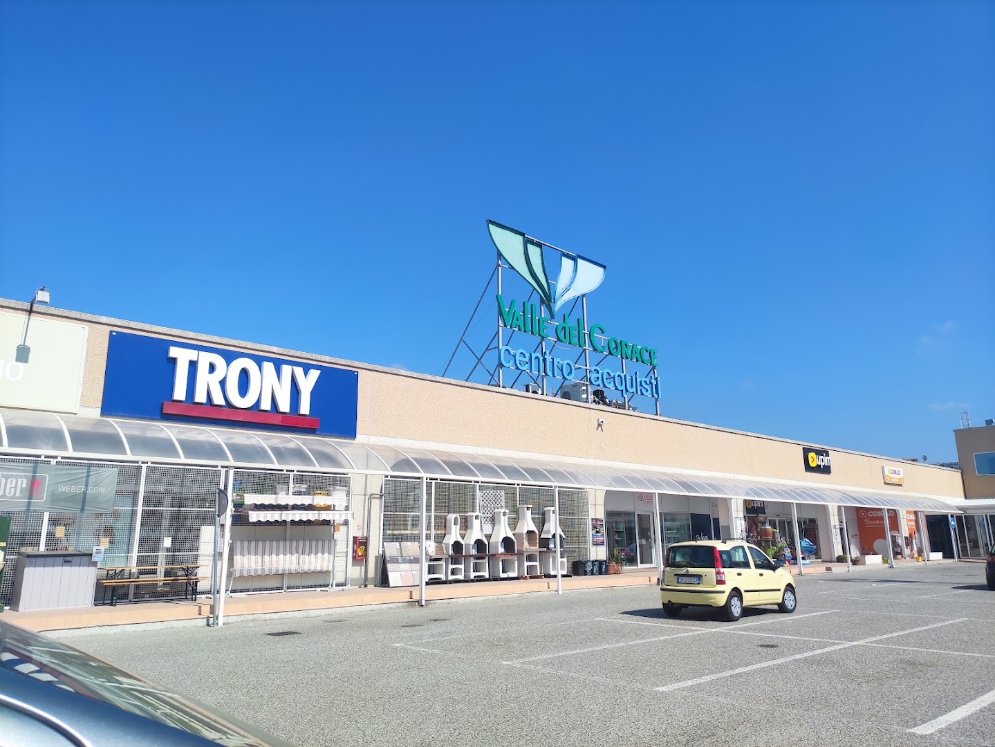 Centro Acquisti Valle Del Corace