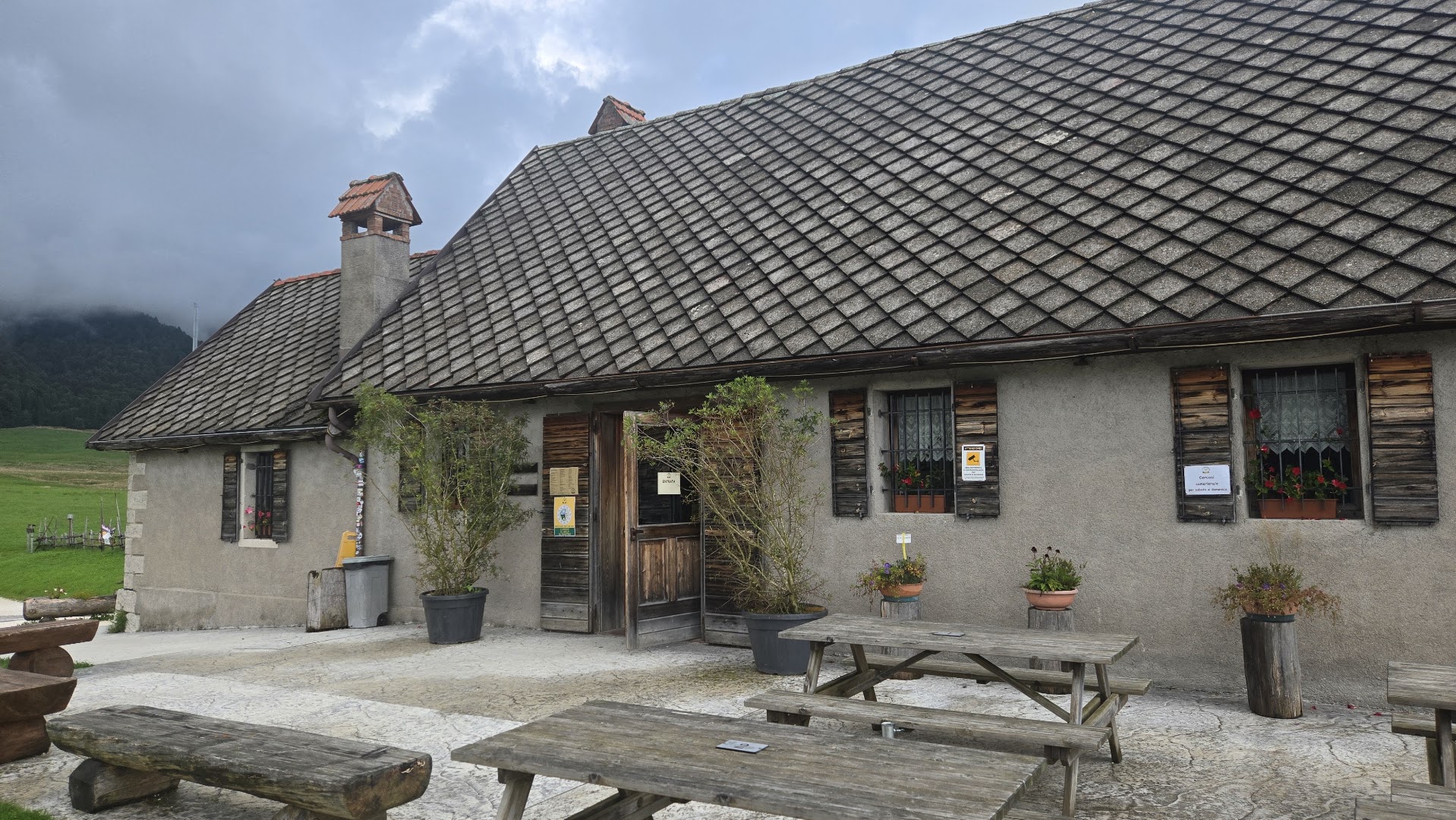 Centro Caseario e Agrituristico Tambre Spert Cansiglio - Bar Bianco