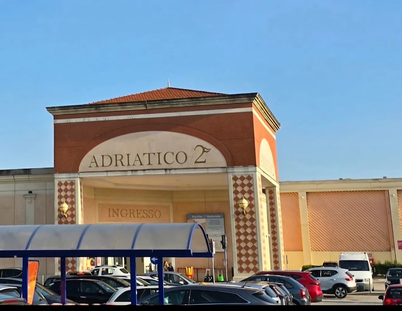 Centro Commerciale Adriatico2