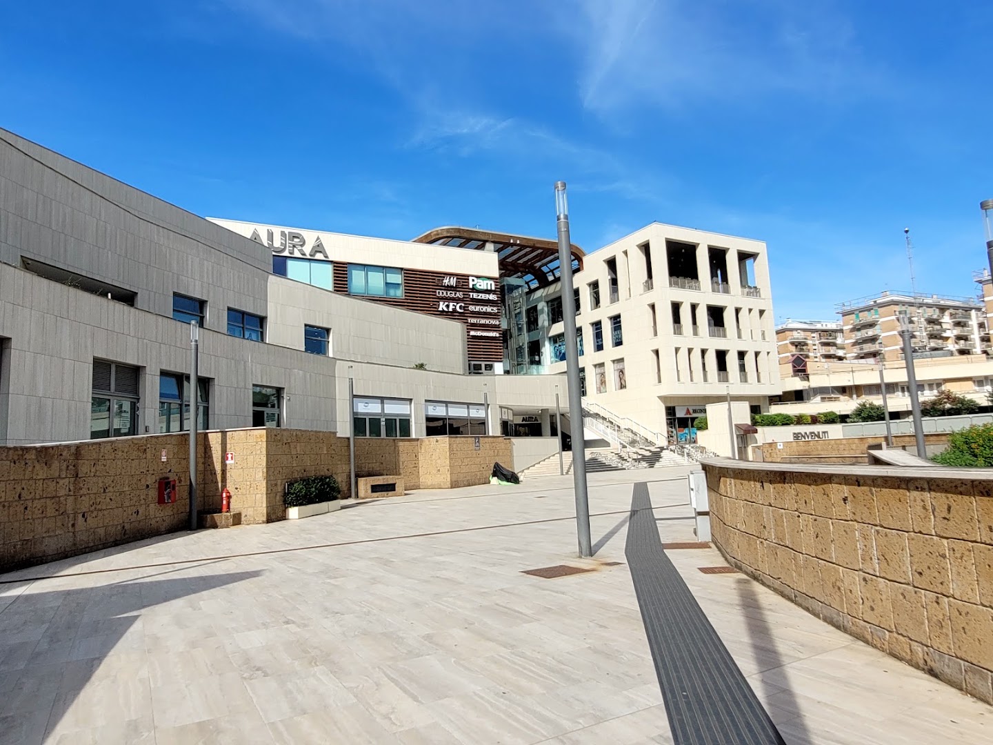 Centro Commerciale Aura