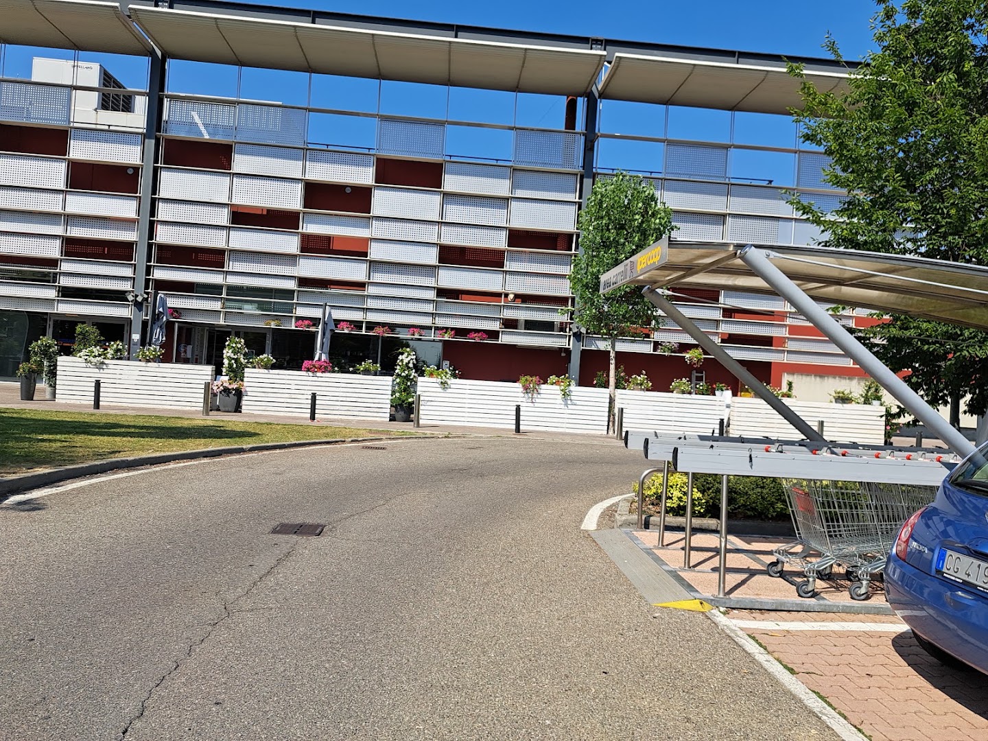 Centro Commerciale Centro Gotico