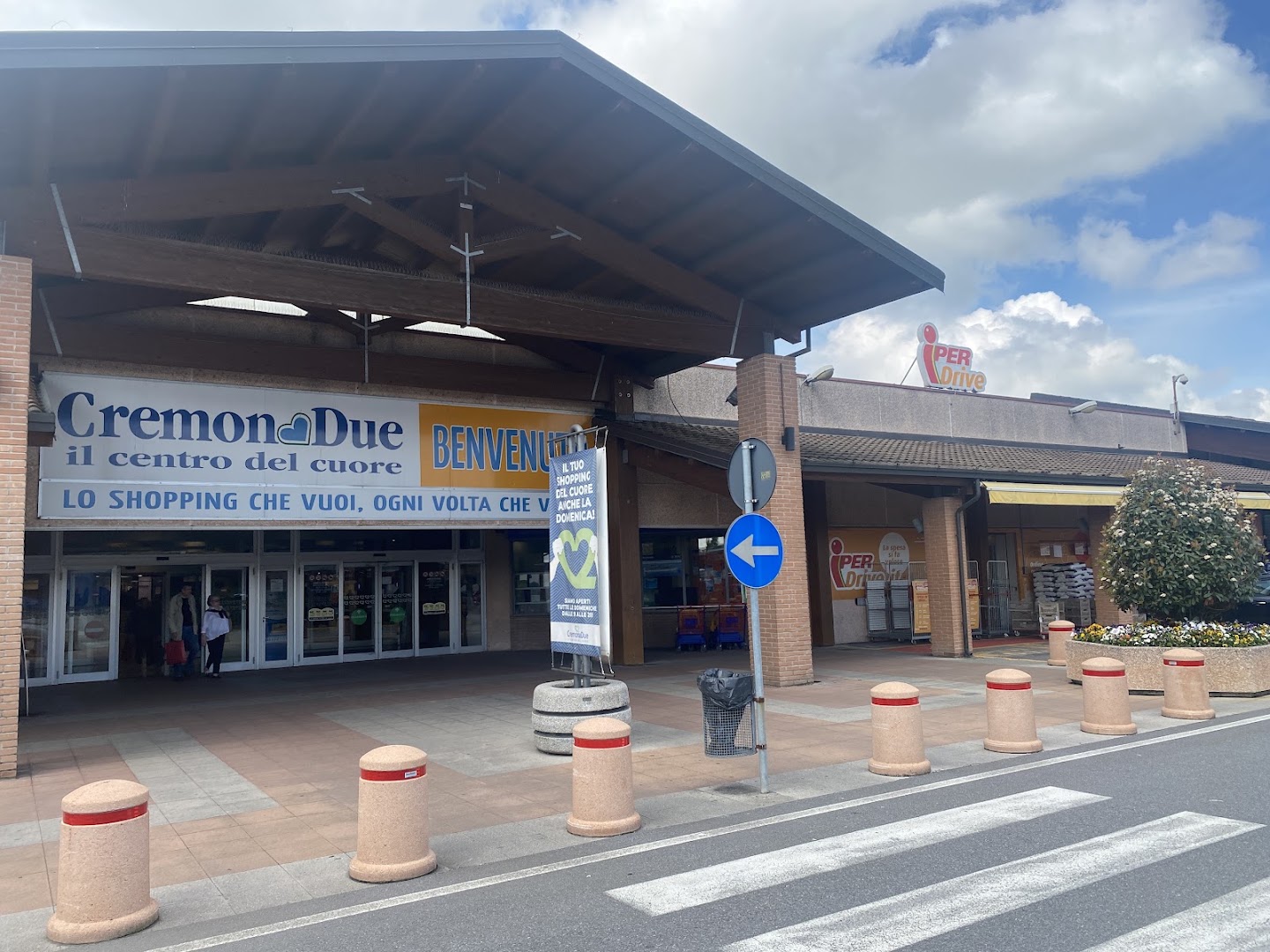 Centro Commerciale CremonaDue, Gadesco-Pieve Delmona