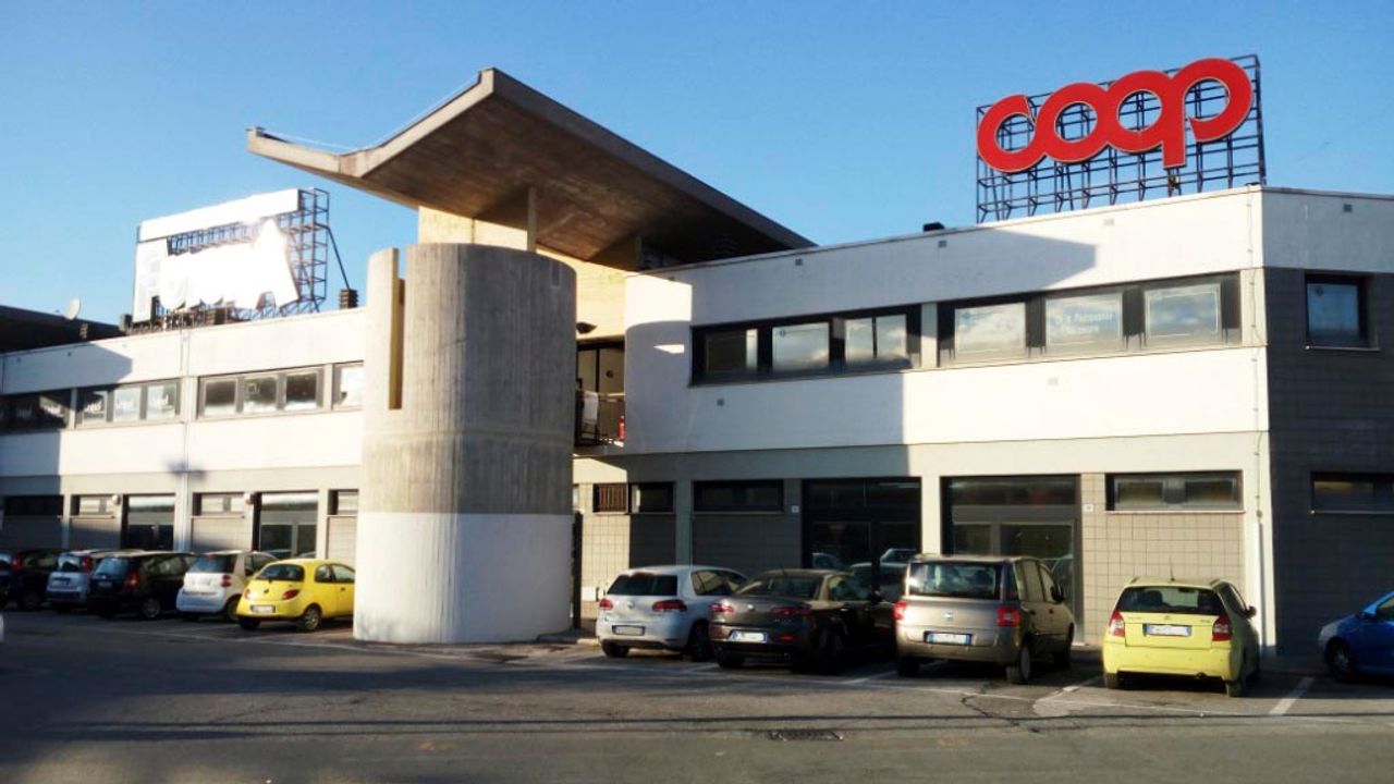 CENTRO COMMERCIALE FUTURA