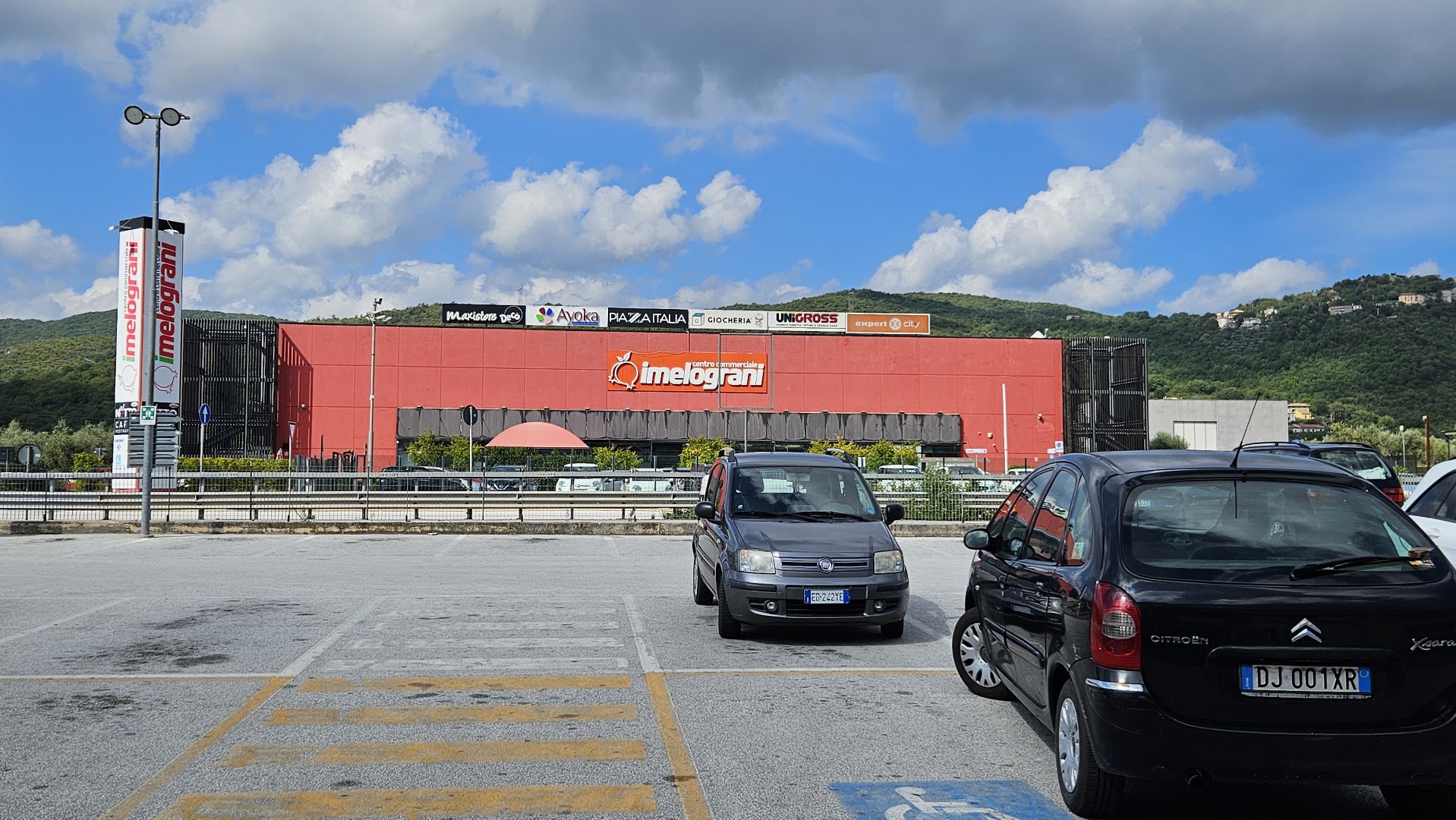 Centro Commerciale I Melograni