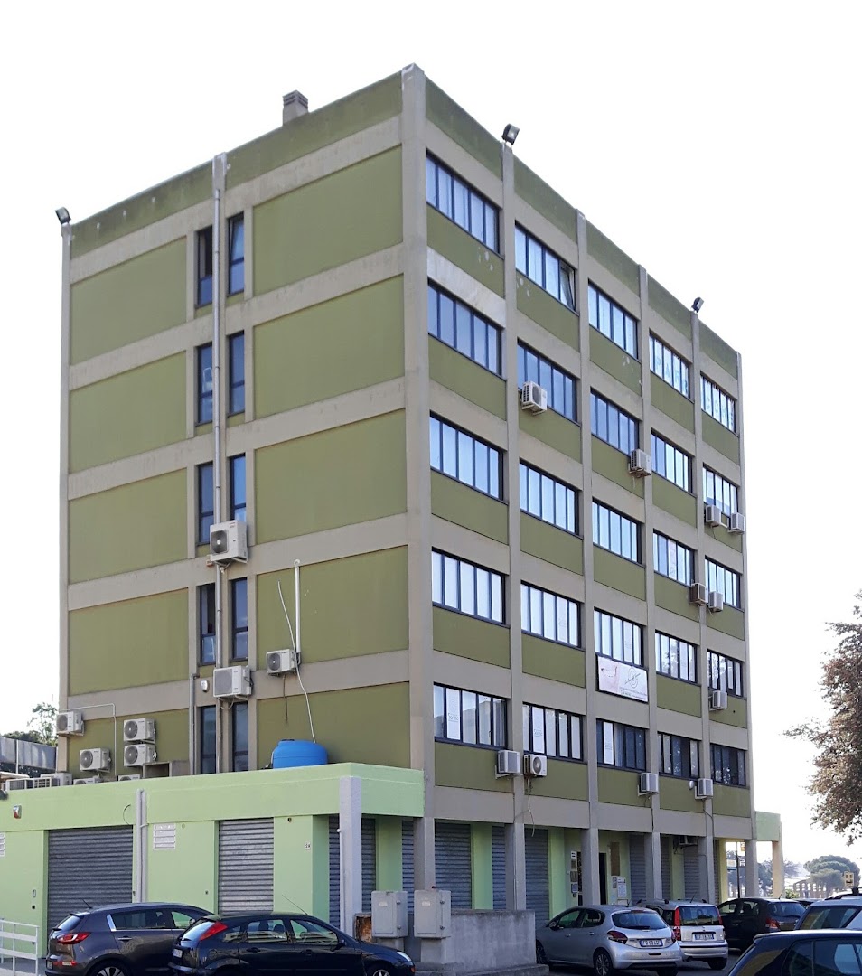 Centro Commerciale "Il Colle"