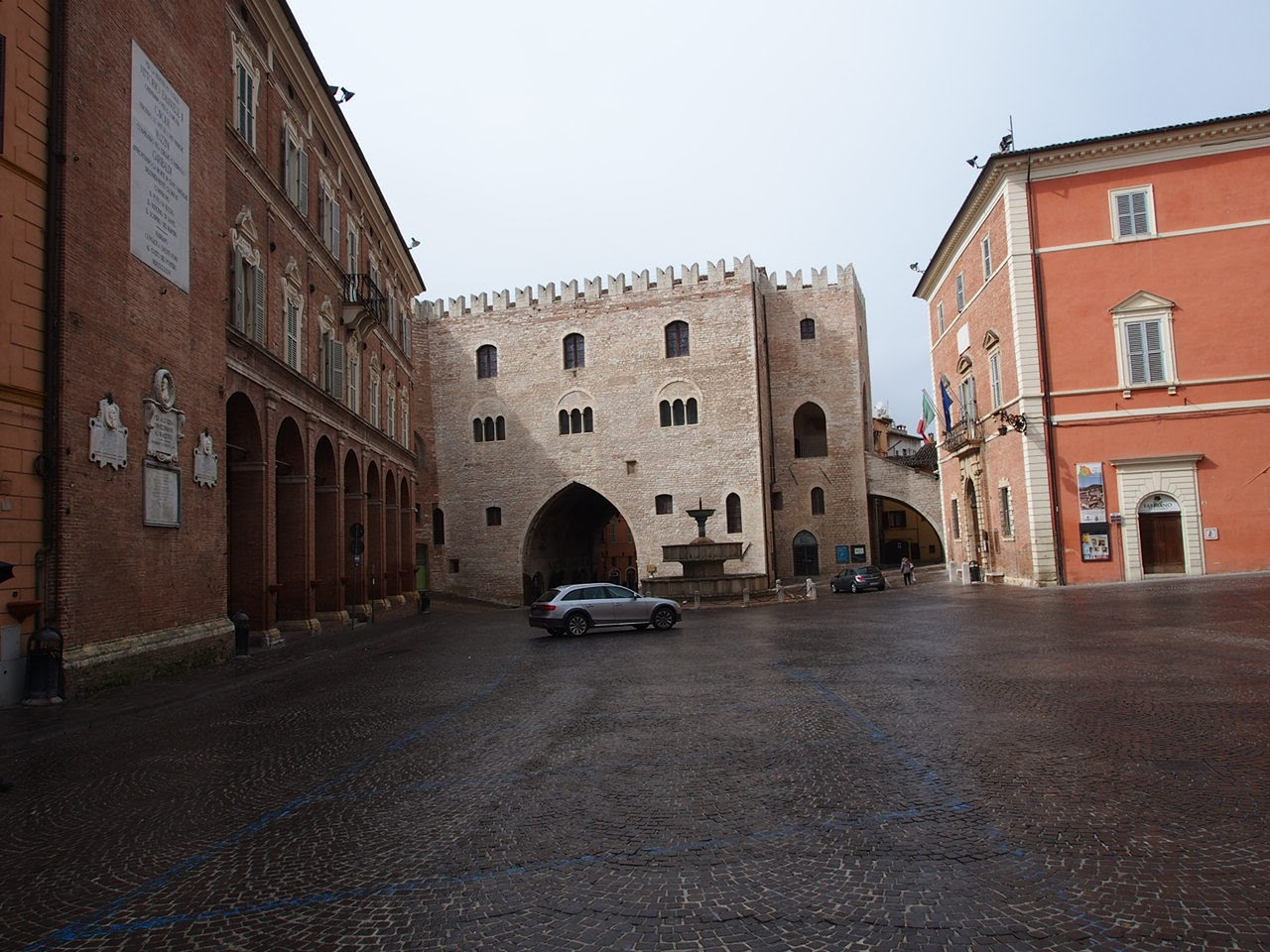 Centro Commerciale Il Gentile