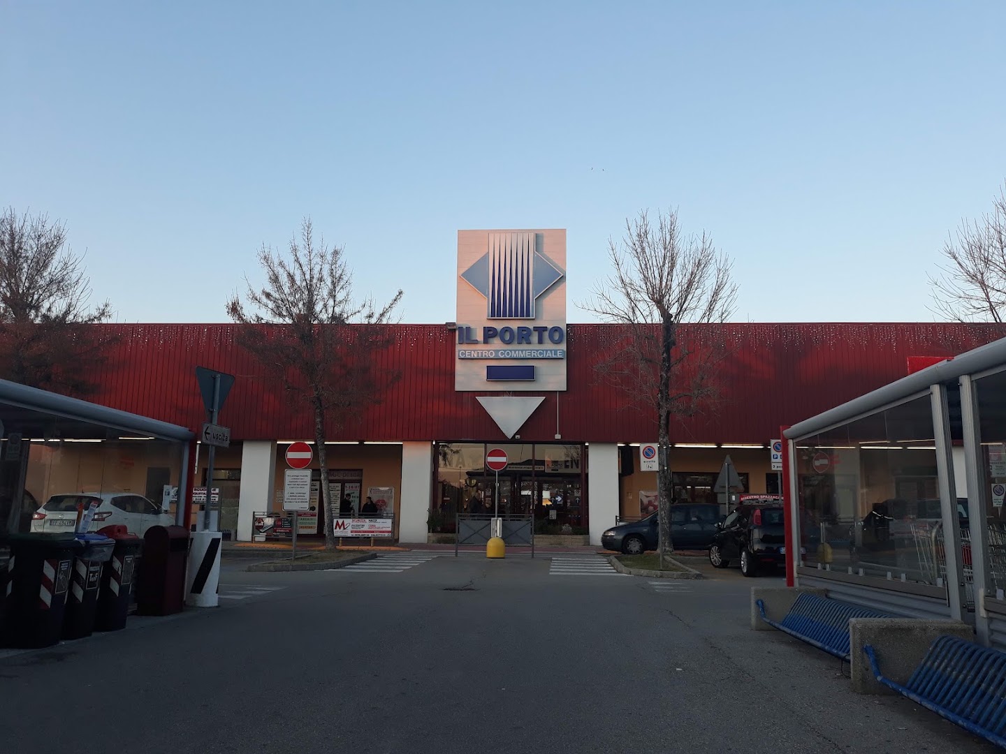 Centro Commerciale Il Porto RO