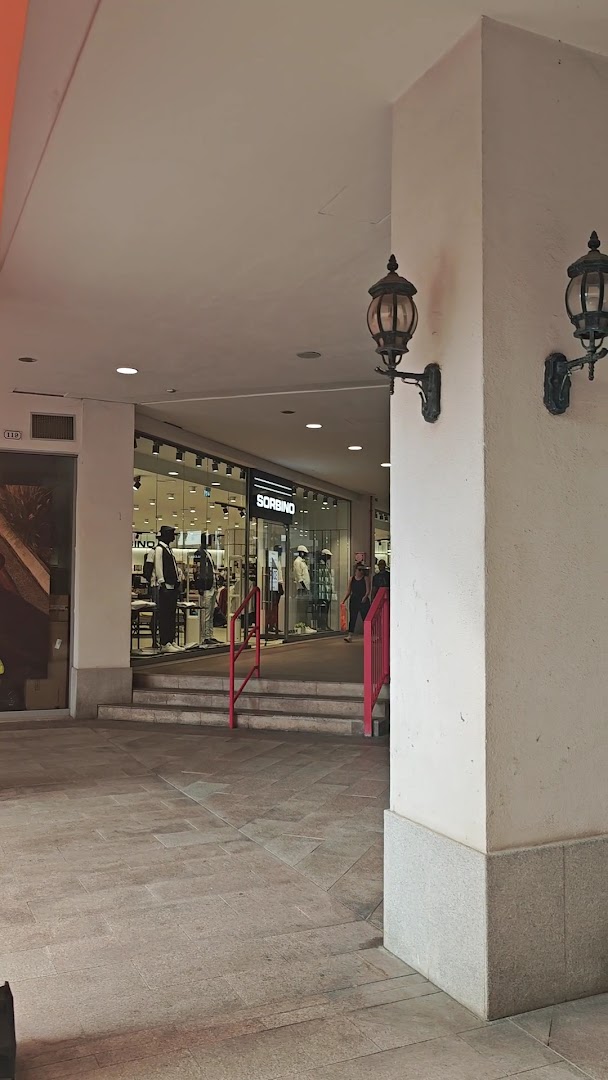 Centro Commerciale La Corte del Sole - Sardinia Outlet