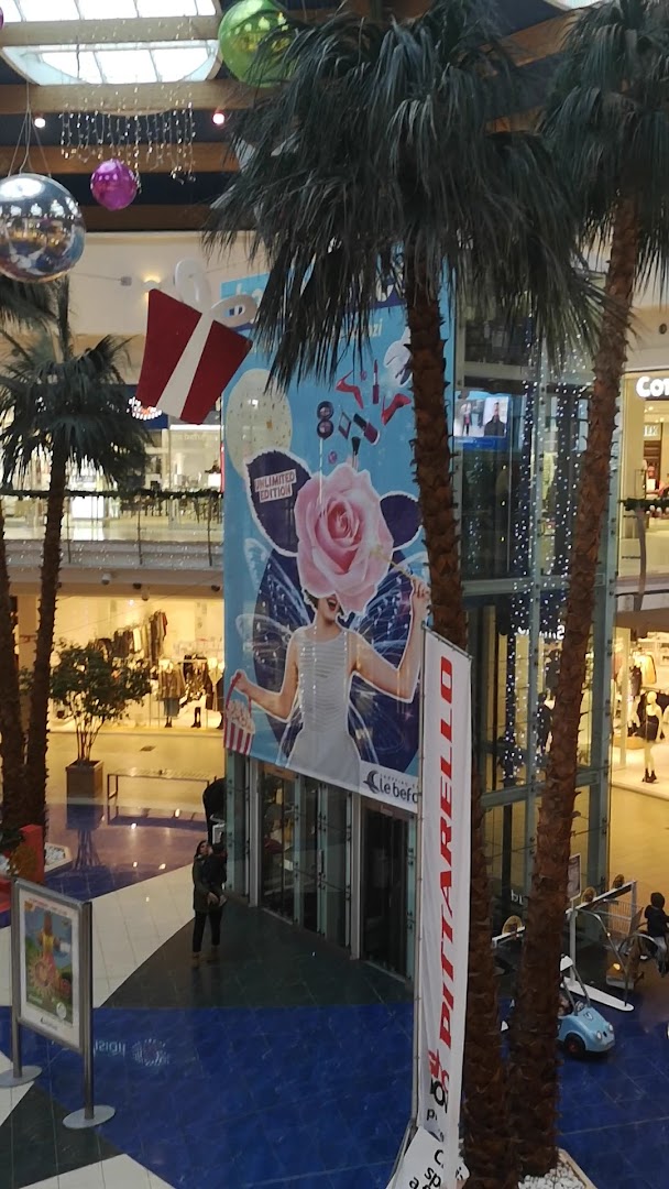 Centro Commerciale Le Befane