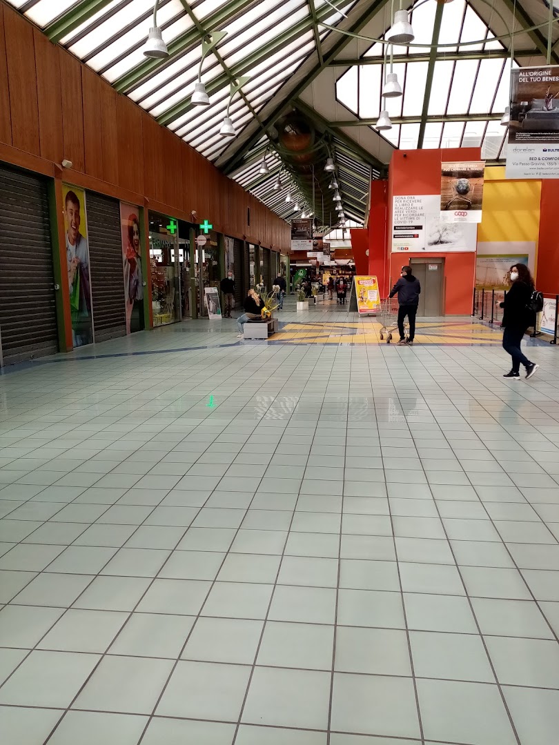 Centro commerciale Le Ginestre