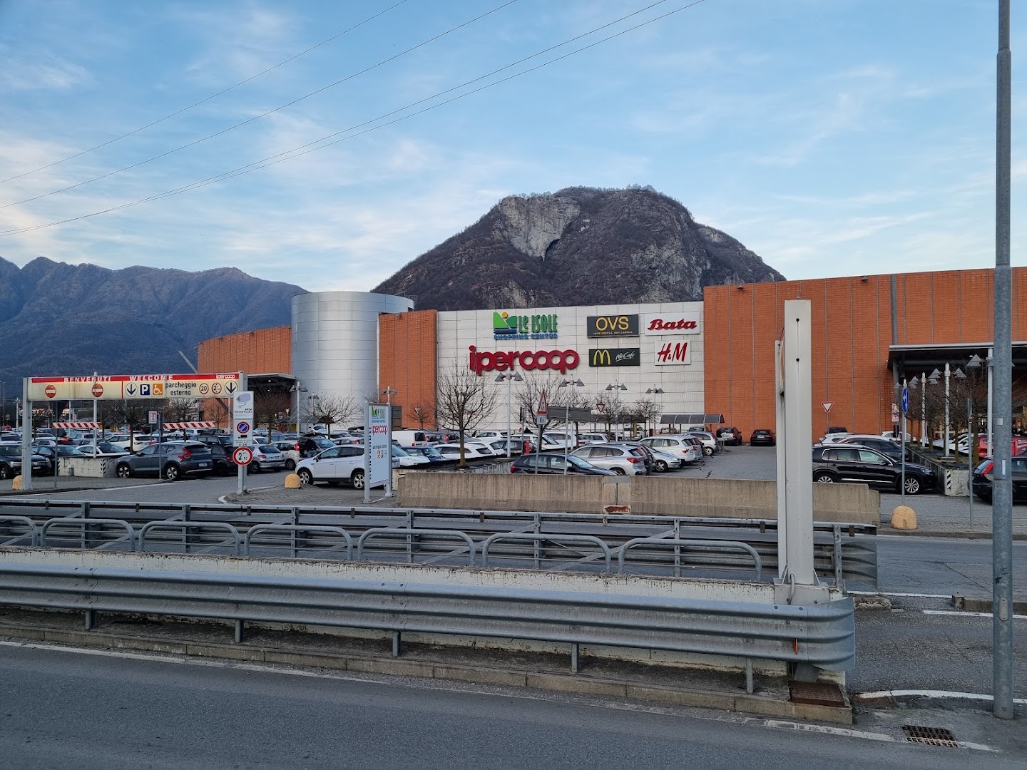 Centro commerciale le isole