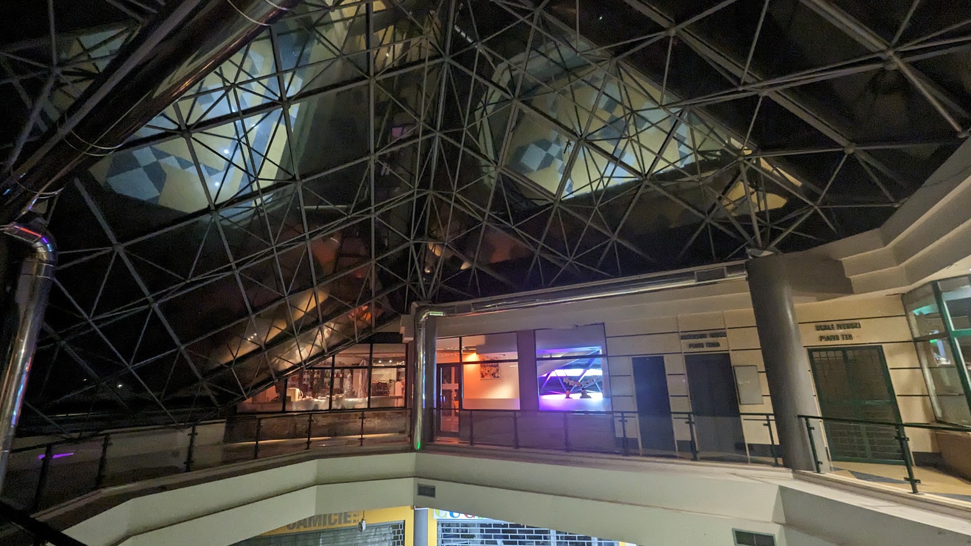 Centro Commerciale Le Palme
