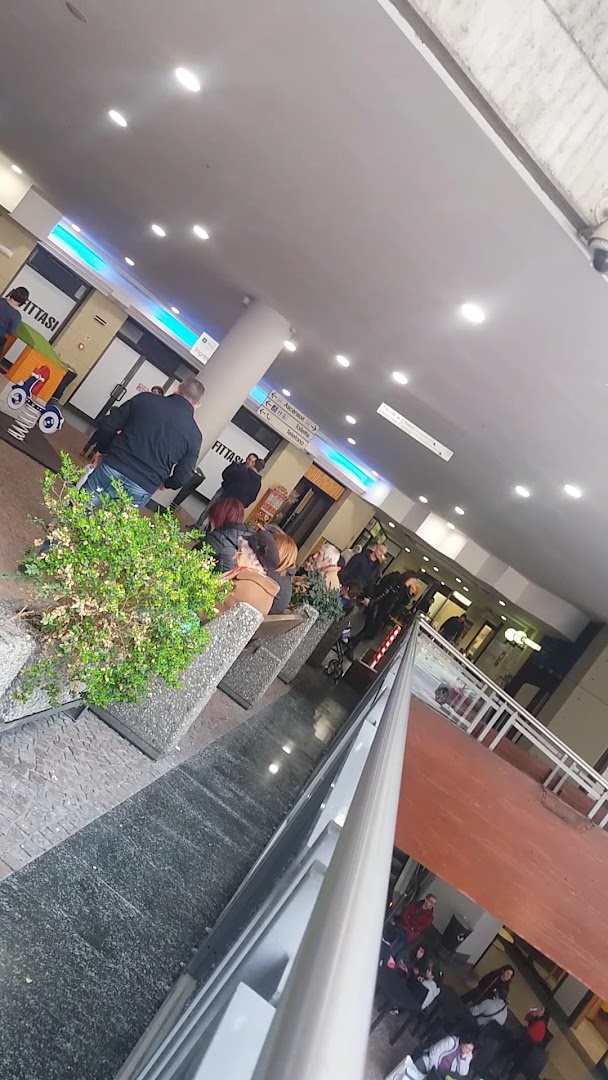 Centro Commerciale Le Piazze - Lecco
