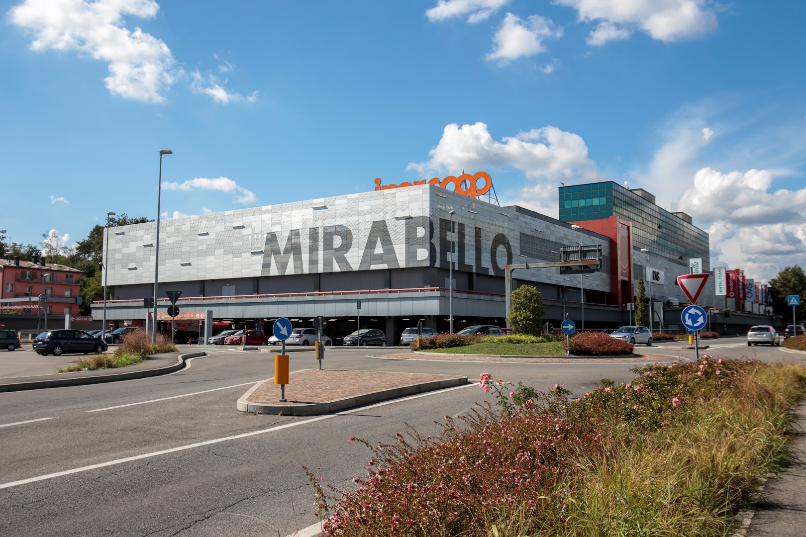 Centro Commerciale Mirabello
