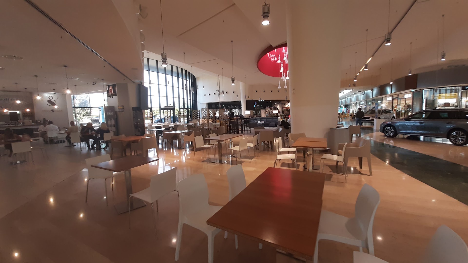Centro Commerciale Mongolfiera Taranto, Taranto