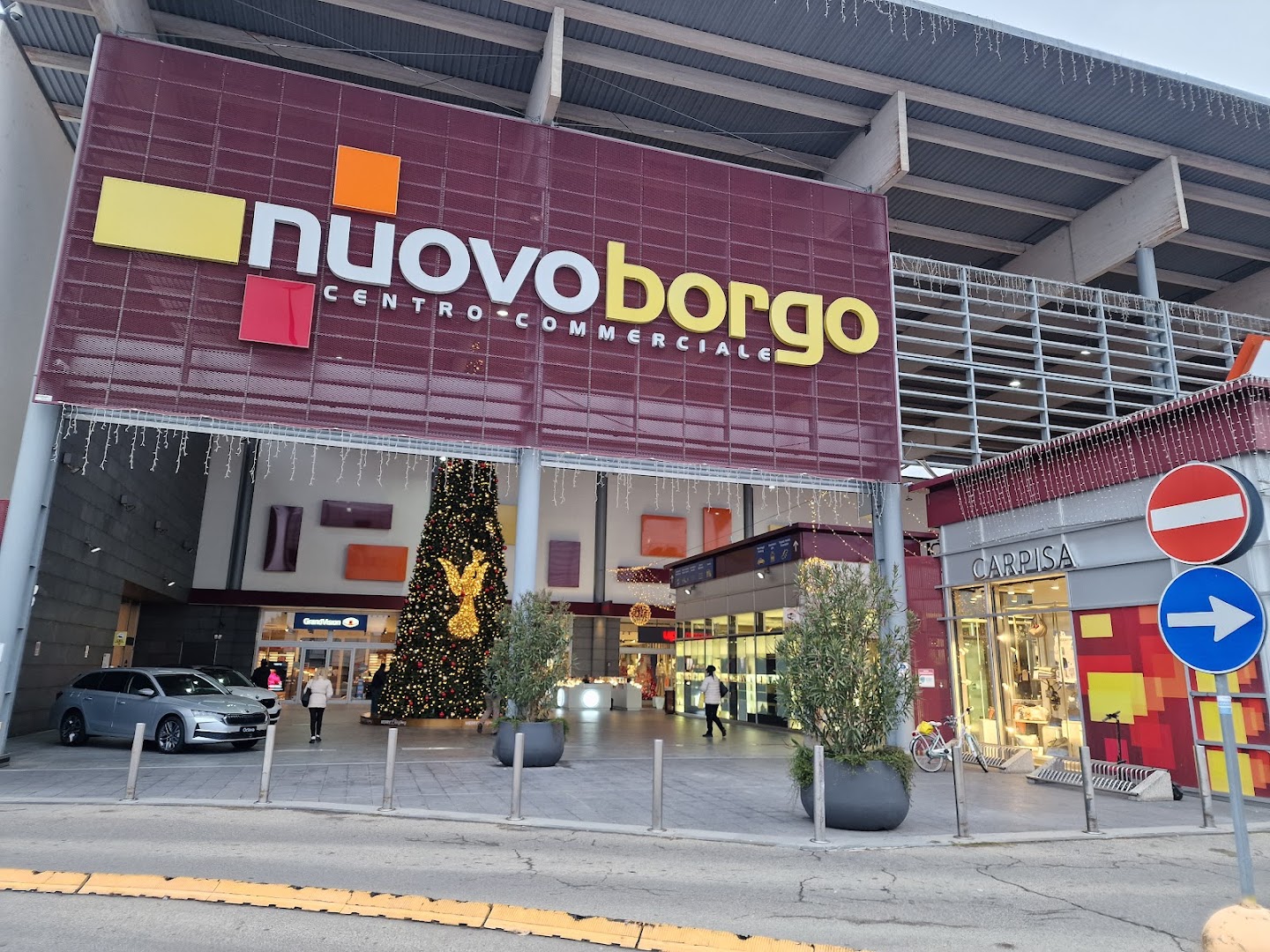 Centro Commerciale Nuovo Borgo, Asti