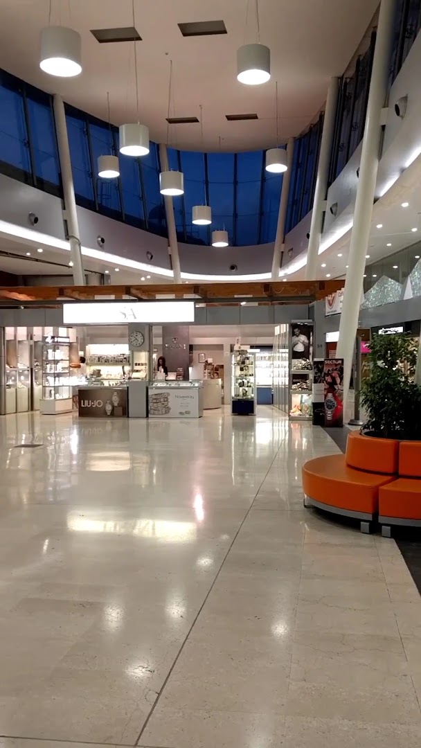 Centro commerciale Ponte a Greve