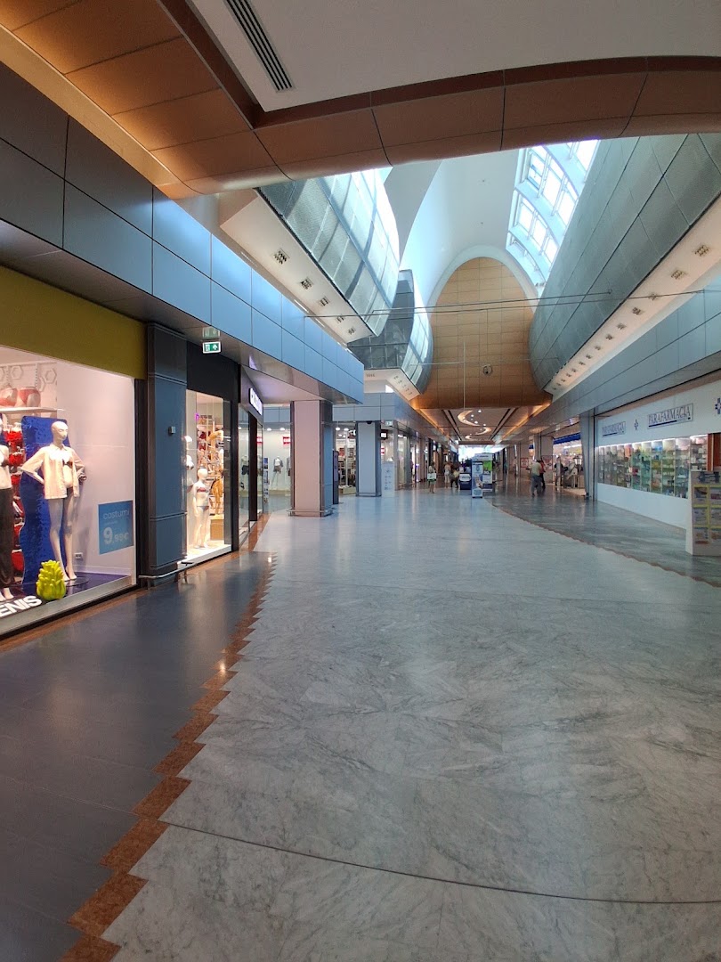 Centro Commerciale Quattroventi