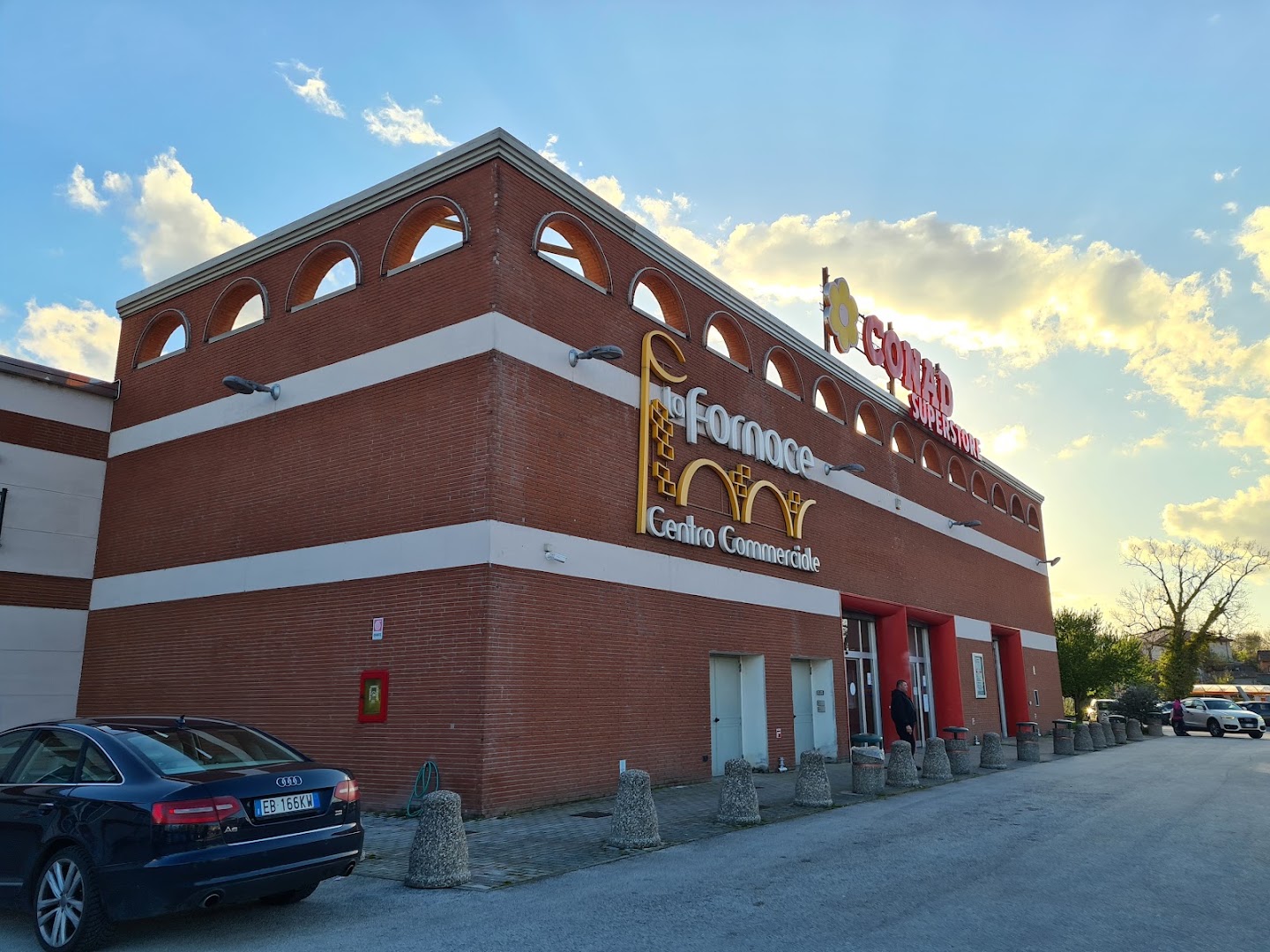 Centro commerciale - Retail Park ''La Fornace"