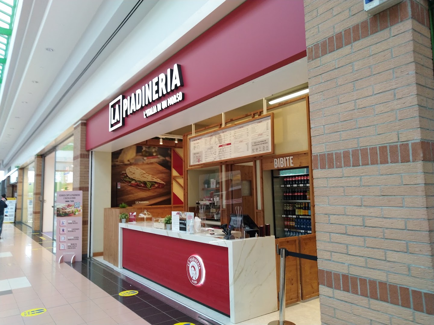 Centro Commerciale San Grato