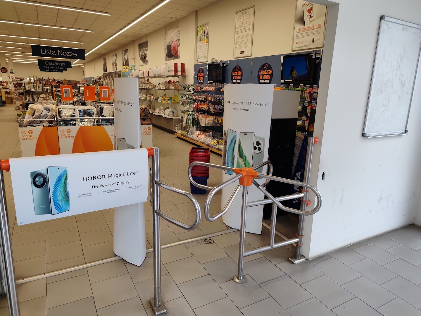 Centro Commerciale Unieuro, Prato