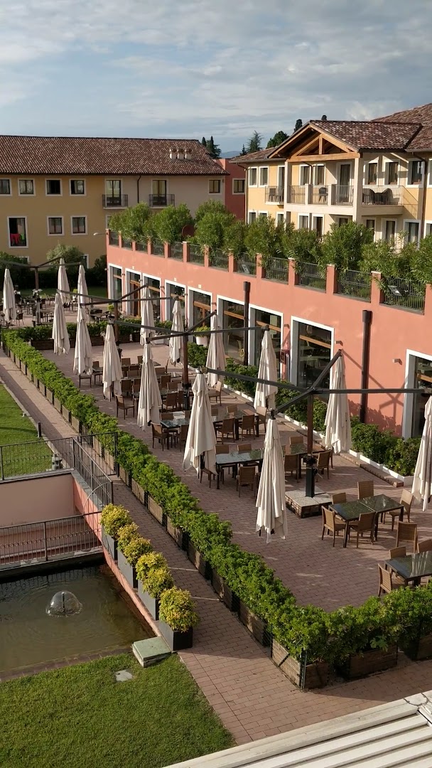 Centro Congressi Hotel Parchi del Garda