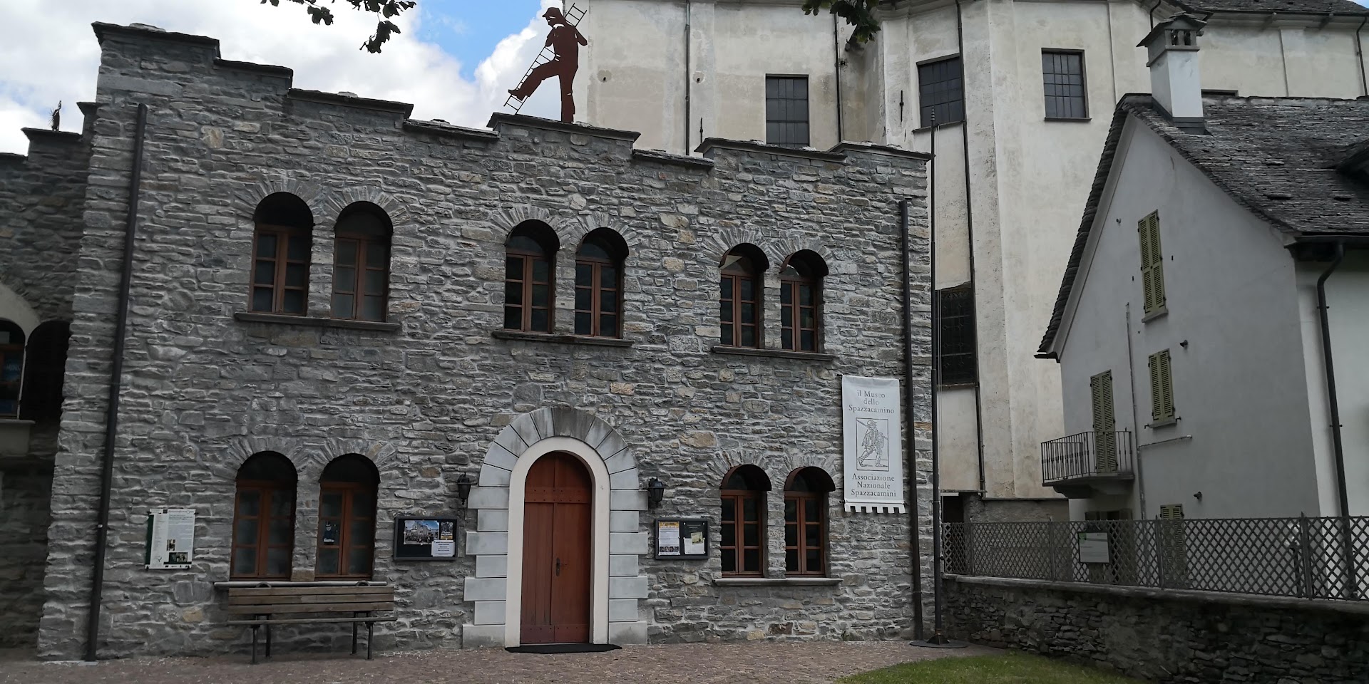 Centro Culturale "Vecchio Municipio"