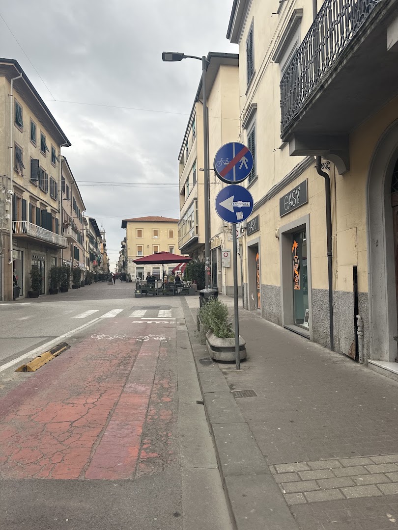 Centro kebab burger pizzeria, Pontedera
