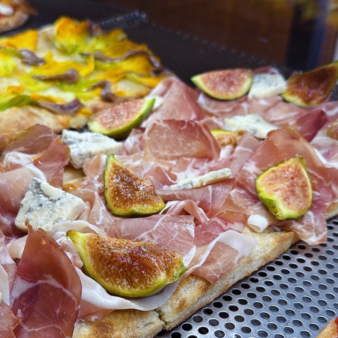 C'Era Una Volta - Bar • Pizza al Taglio • Pinsa