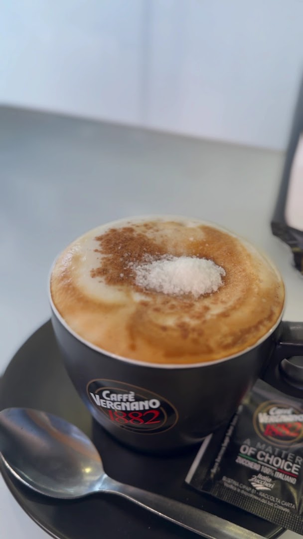 Cerasella Ice Cream, Coffee and Dessert
