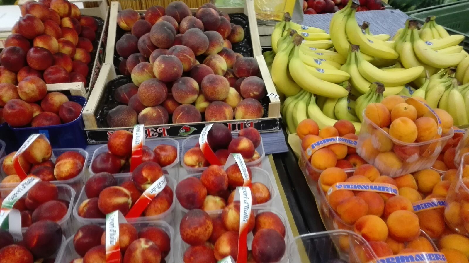 Cesare & Simonetta- Frutta, Verdura, Enoteca