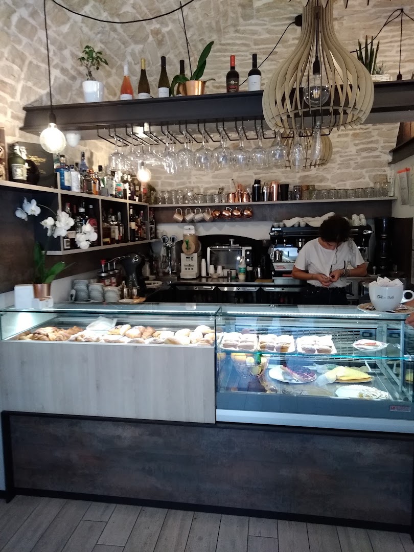 Chapeau Cafè
