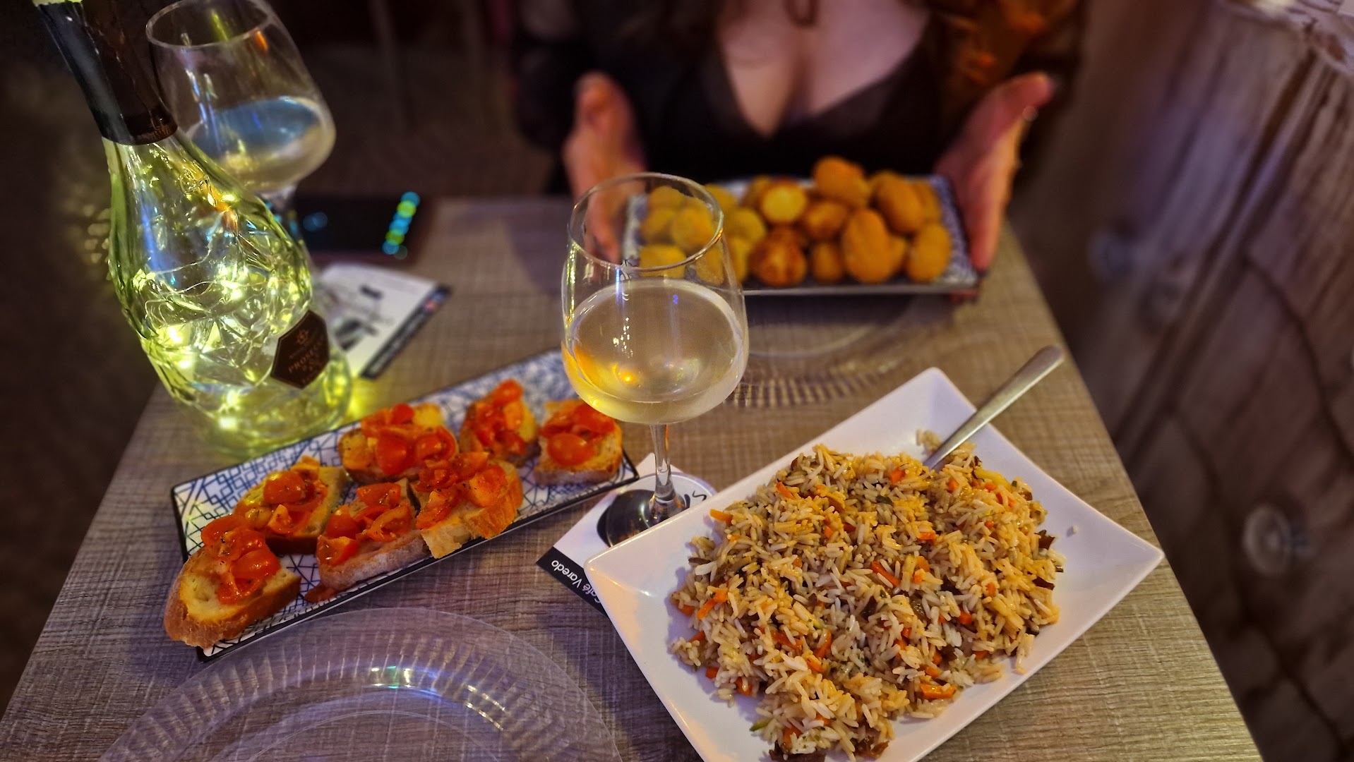 Chaplin Café – Karaoke, Musica Live, Varedo, Varedo