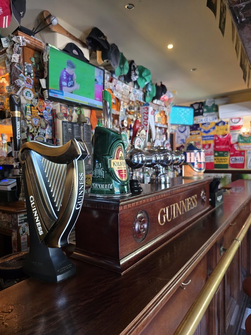 Chaplin's Irish Bar Sorrento
