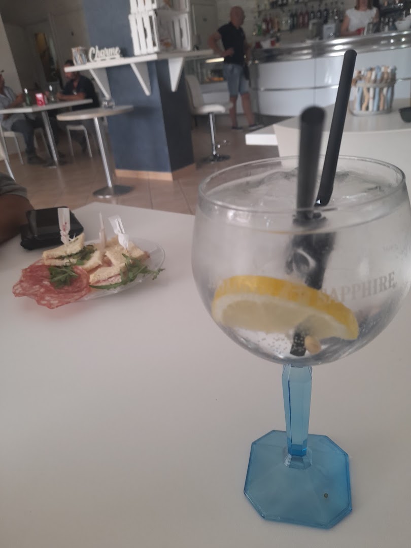 Charme Lounge Bar, Casteltermini