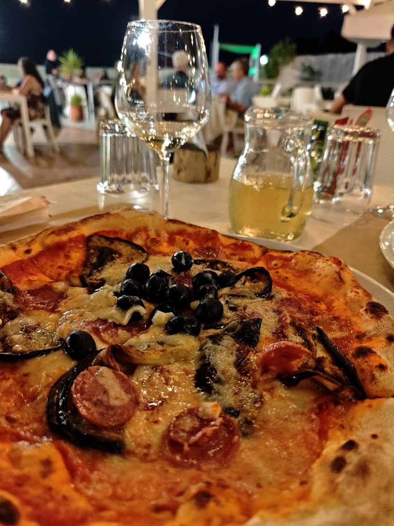Charme Ristorante Pizzeria Hotel